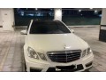 mercedes-e550-small-0