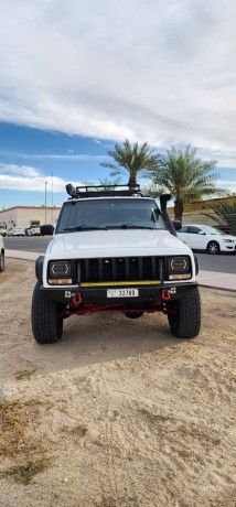 jeep-cherokee-big-0