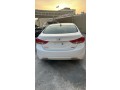 hyundai-elantra-small-1