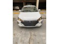 hyundai-elantra-small-3