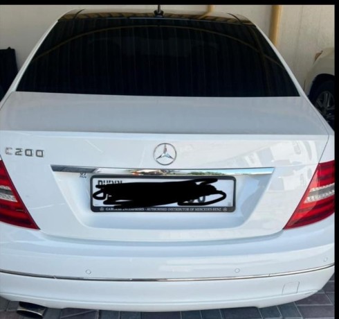 mercedes-c200-big-1