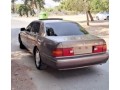 lexus-ls400-small-0