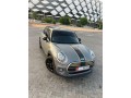 mini-cooper-2016-small-1