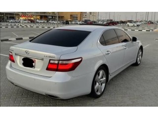 Lexus LS 460L