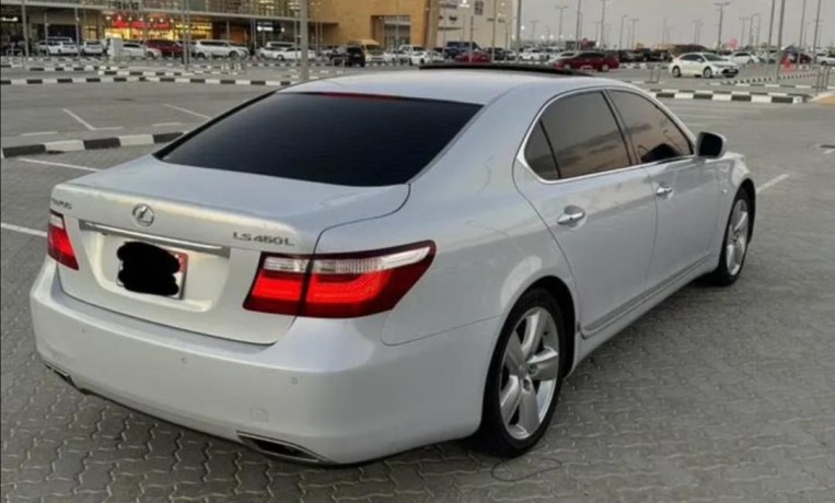 lexus-ls-460l-big-0