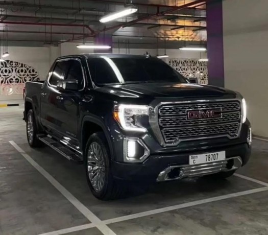 gmc-sierra-denali-big-0