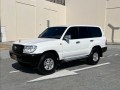 toyota-land-cruiser-2000-small-0