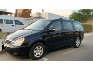 Kia carnival