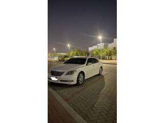 Lexus LS 460L