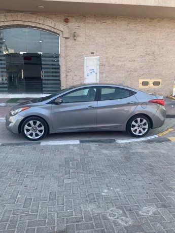 hyundai-elantra-big-6