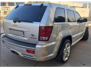 Jeep Cherokee SRT8