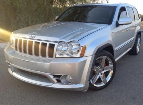 jeep-cherokee-srt8-big-2