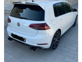 Golf R