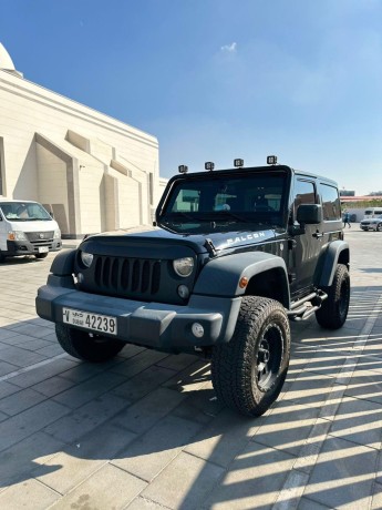 jeep-wrangler-big-0