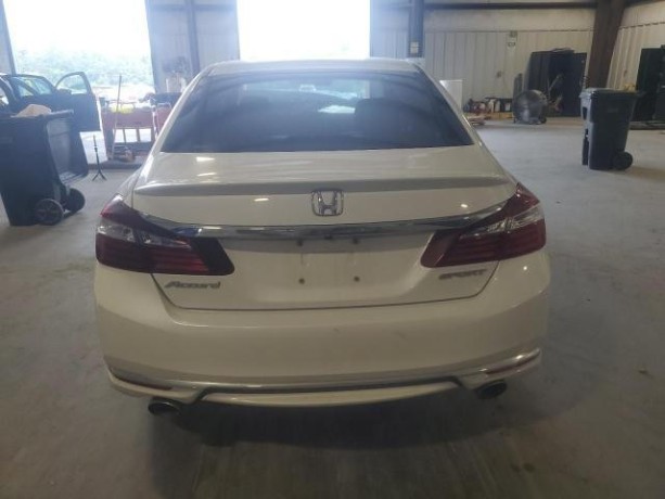 honda-accord-sport-big-0