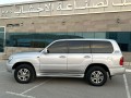 lexus-lx470-2006-small-1