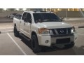 nissan-titan-small-4