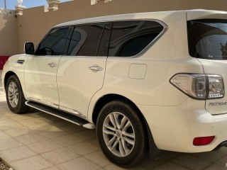 Nissan Patrol 2012