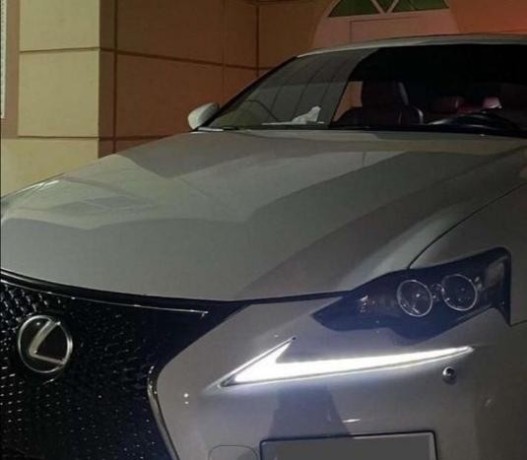 lexus-is350-f-big-2