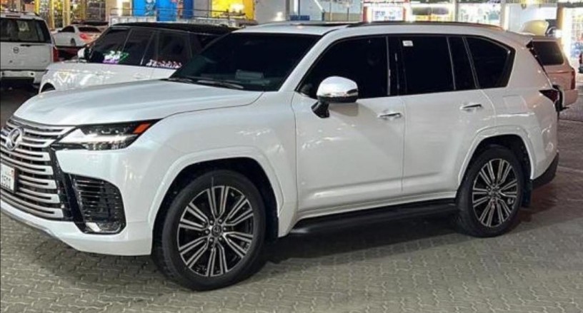 lexus-lx-2023-big-0