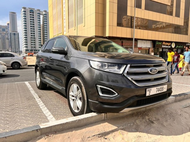 ford-edge-2015-big-2