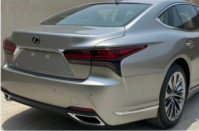 lexus-ls-500-big-0