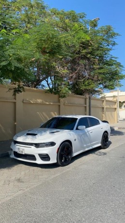 dodge-charger-sxt-big-4