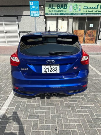 ford-focus-big-6