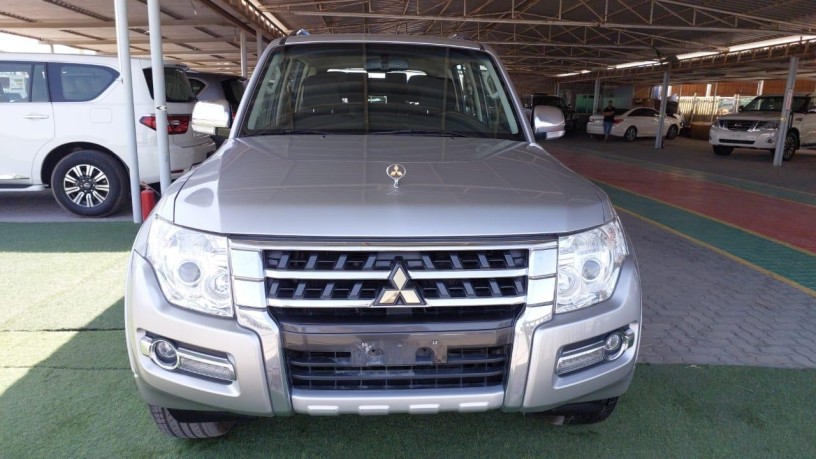 mitsubishi-pajero-big-1