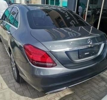 mercedes-c300-big-0