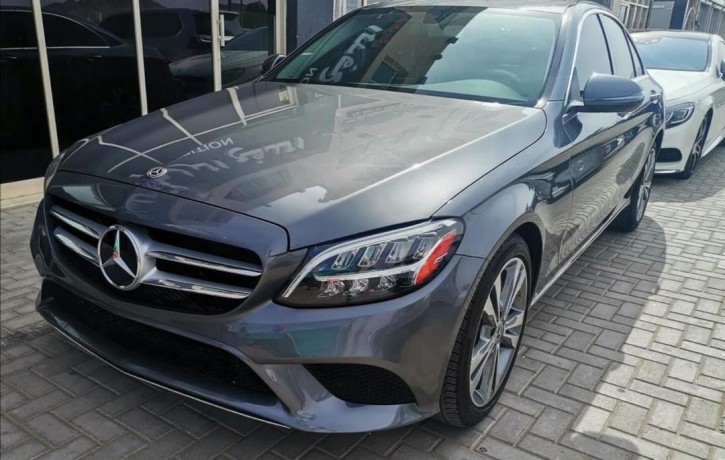 mercedes-c300-big-2