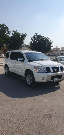 nissan-armada-big-1