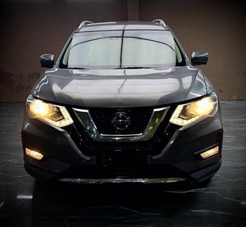 nissan-rogue-big-4