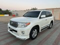 toyota-land-cruiser-small-1