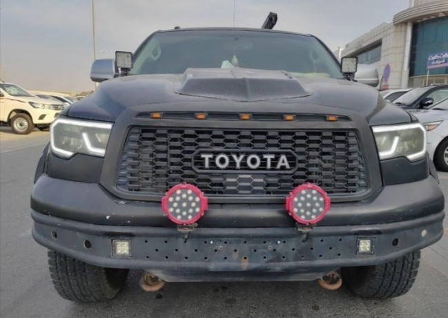 toyota-tundra-big-5