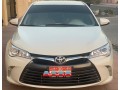 toyota-camry-small-0