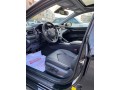 toyota-camry-se-small-5