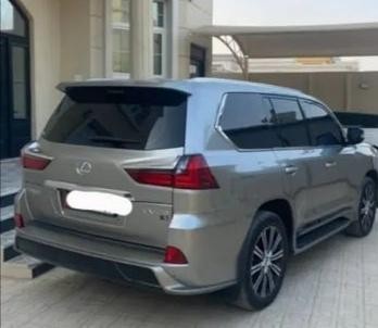 lexus-lx570-big-3