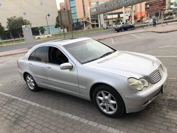 mercedes-c240-big-0