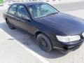 toyota-camry-2000-small-0