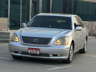 Lexus LS430