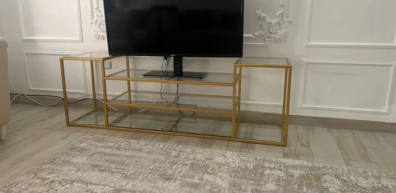 steel-tv-stand-big-0