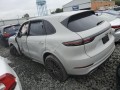 porsche-cayenne-small-4