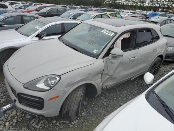 porsche-cayenne-big-5