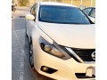 nissan-altima-sr-small-3