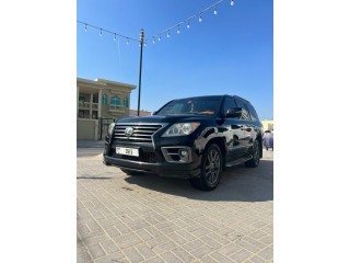 Lexus LX570