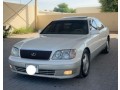 lexus-ls-400-small-0