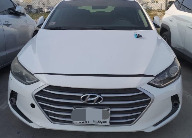 hyundai-elantra-big-0