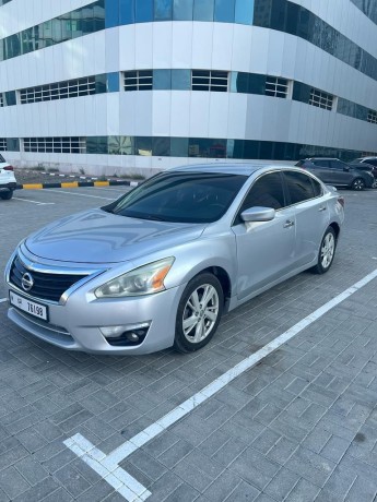 nissan-altima-2015-big-6