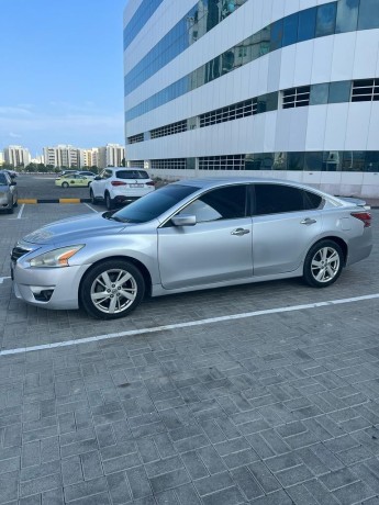 nissan-altima-2015-big-5